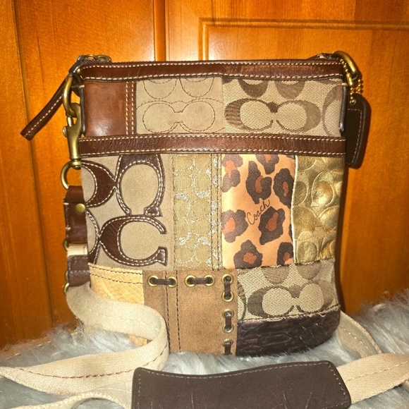 Coach Handbags - Coach patchwork crossbody bag